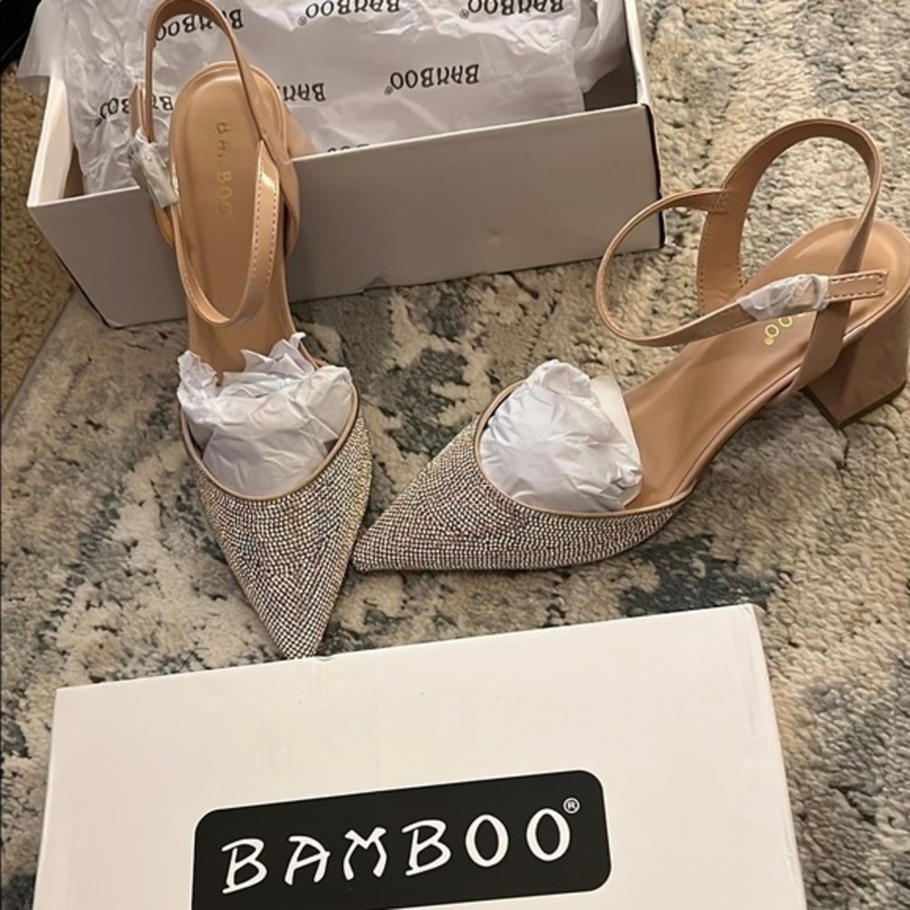Bamboo Starlike Pump Heel Slingback 10 Nude Sparkle NEW